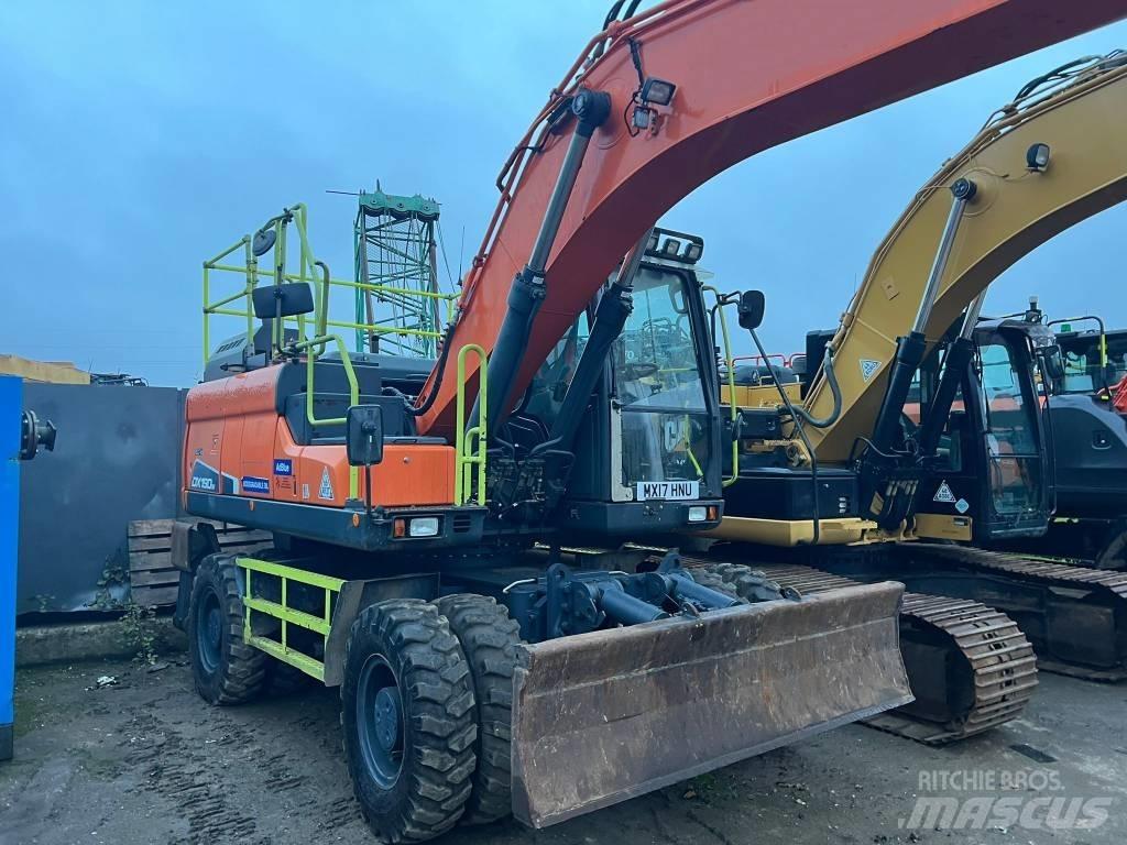 Doosan DX 190 W-3 ホイール式油圧ショベル（パワーショベル・ユンボ・バックホー）