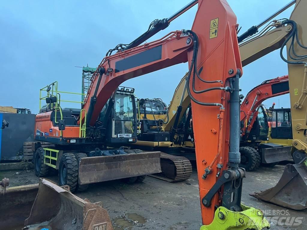 Doosan DX 190 W-3 ホイール式油圧ショベル（パワーショベル・ユンボ・バックホー）