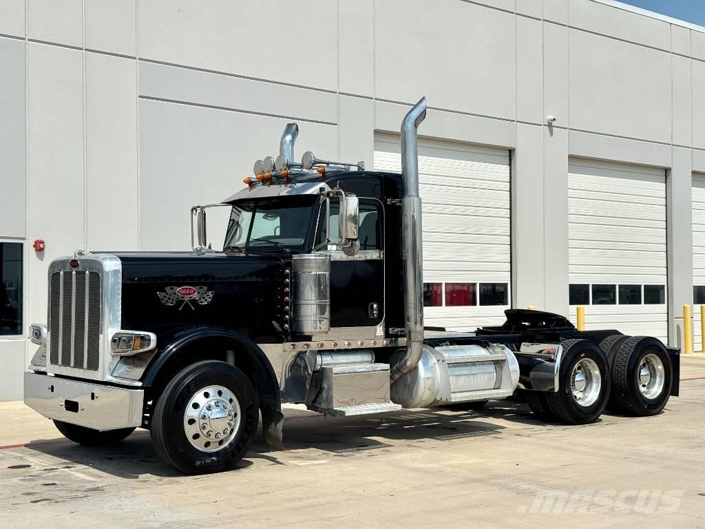 Peterbilt 389 中古トラクターヘッド | トレーラーヘッド