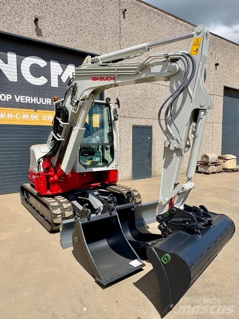 Takeuchi TB 257 FR ミニ油圧ショベル 7t以下（ミニユンボ・ミニディガー）