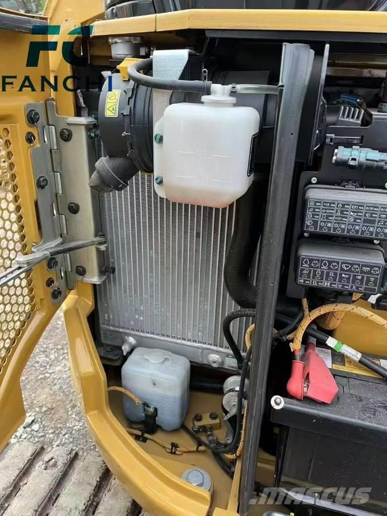 CAT 303 ミニ油圧ショベル 7t以下（ミニユンボ・ミニディガー）