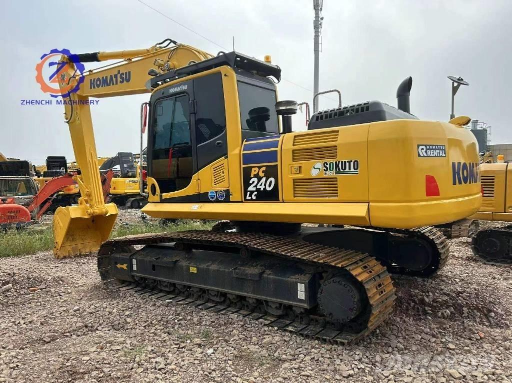 Komatsu PC 240-8 大型油圧ショベル12t以上（パワーショベル・ユンボ）