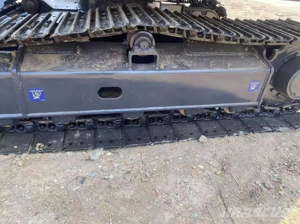 Doosan DX 75-9 C 中型油圧ショベル 7ｔ-12ｔ（ユンボ・パワーショベル・バックホー）