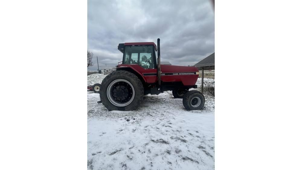 Case IH 7130 トラクター