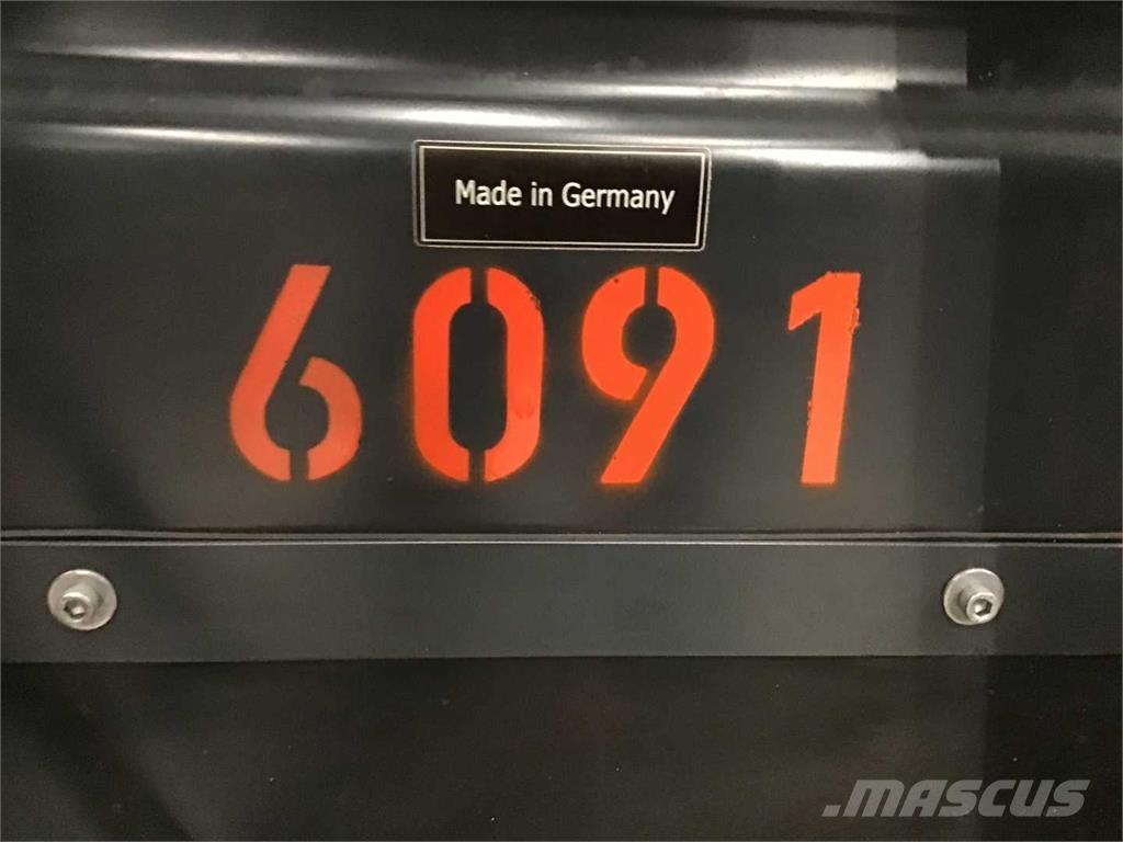 Linde E12 バッテリーフォークリフト