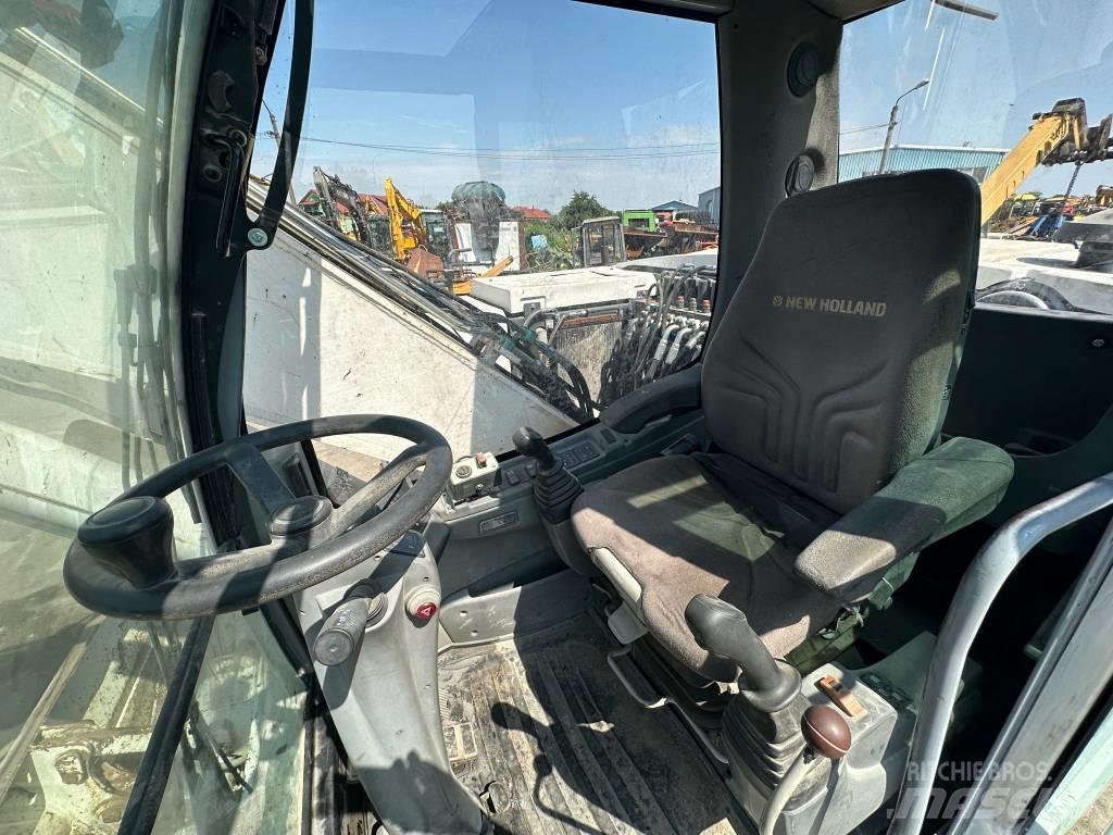 New Holland MH Plus ホイール式油圧ショベル（パワーショベル・ユンボ・バックホー）