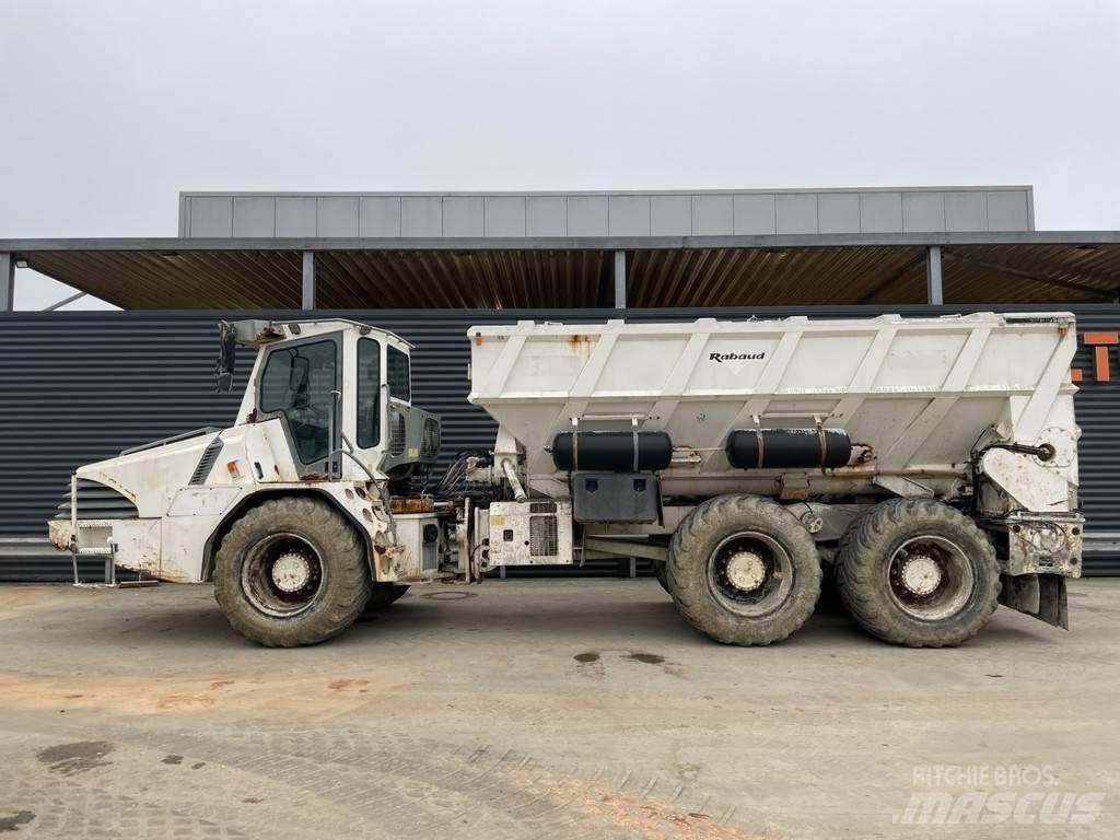 Rabaud A 307 砂と塩撒き専用車
