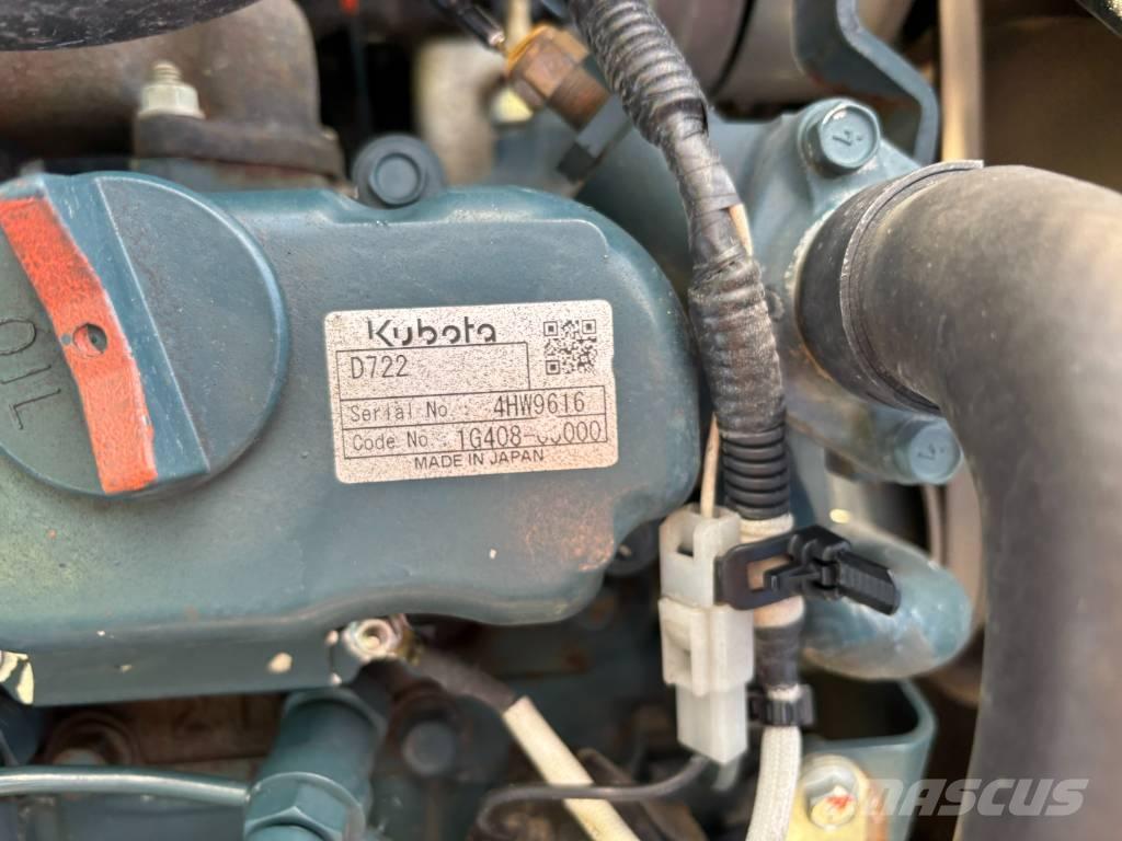 Kubota U10-3 ミニ油圧ショベル 7t以下（ミニユンボ・ミニディガー）