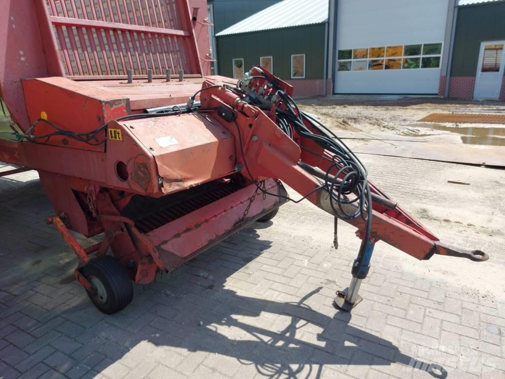 Strautmann Vitesse 1 セルフローディングトレーラー
