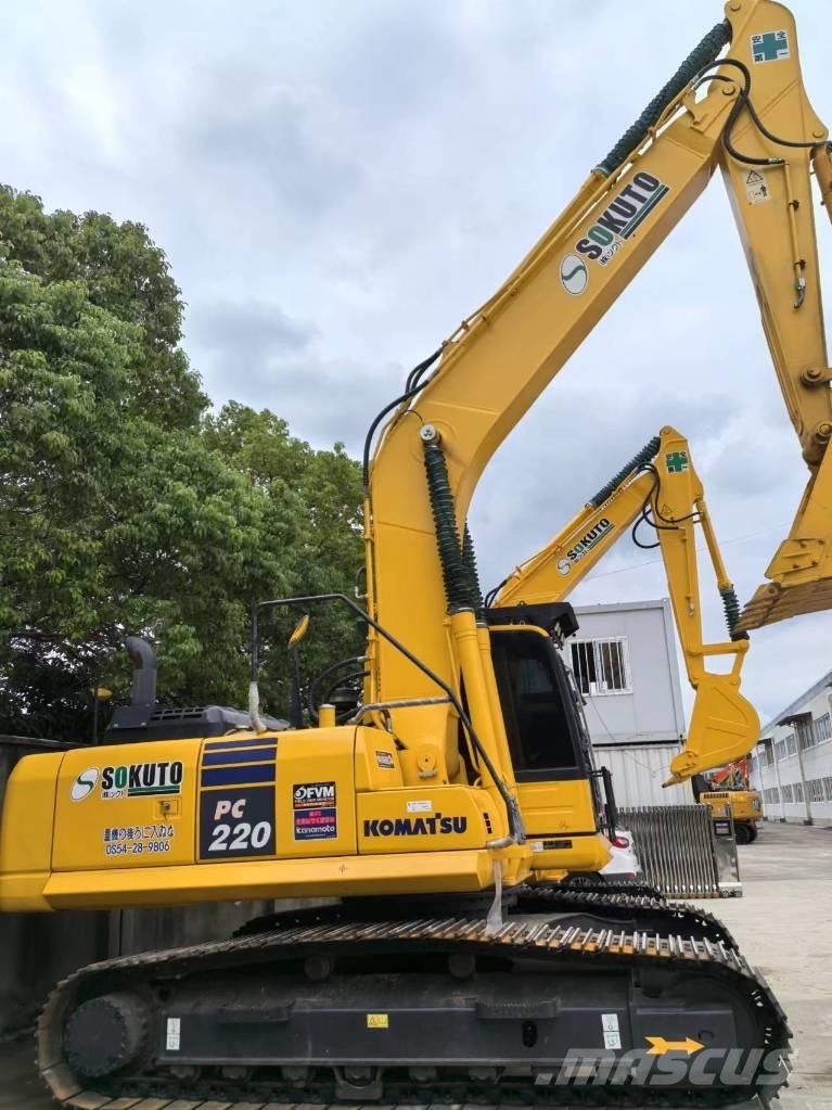 Komatsu PC 220-8 大型油圧ショベル12t以上（パワーショベル・ユンボ）