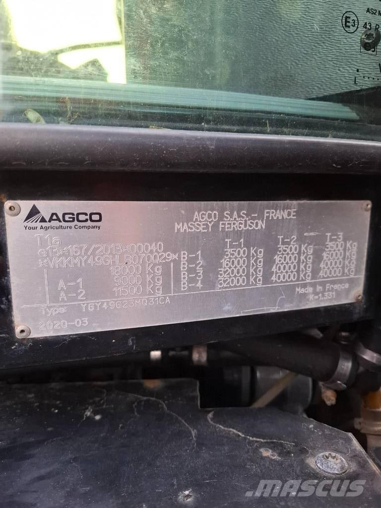 Massey Ferguson 8740 トラクター