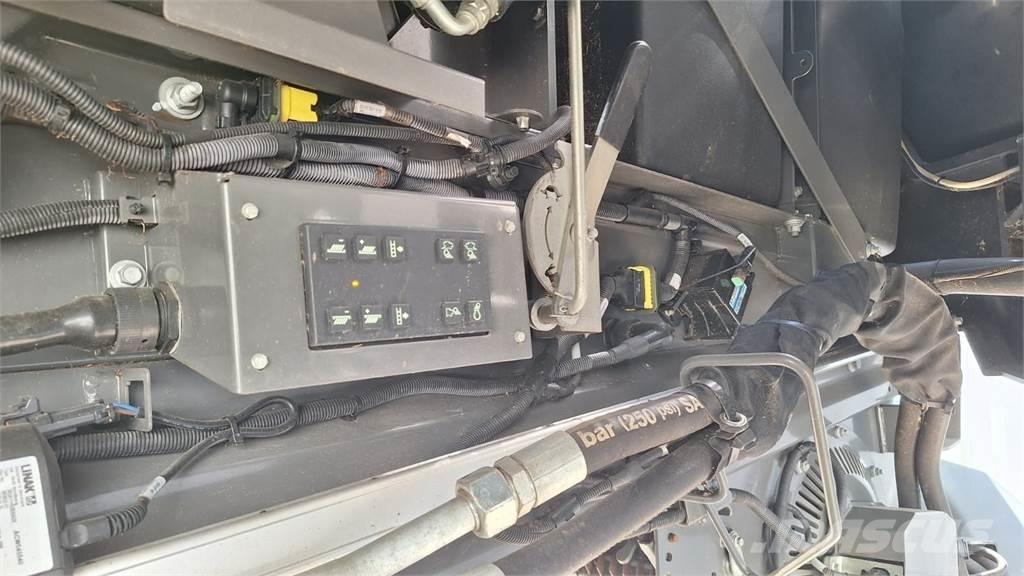 Fendt IDEAL 9 T コンバイン