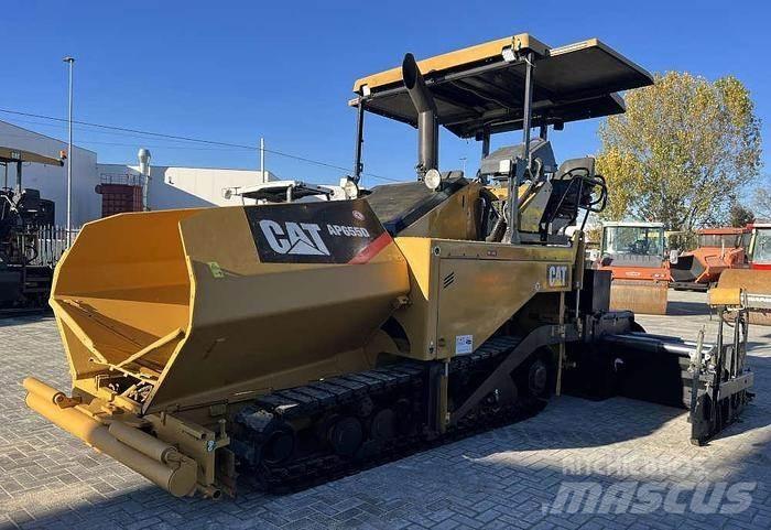 CAT AP 655D アスファルトフィニッシャ