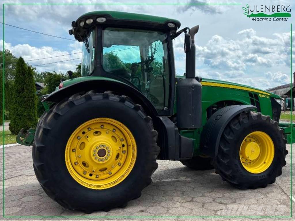 John Deere 8360 R トラクター
