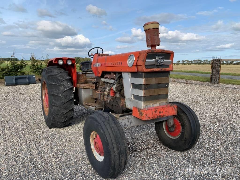 Massey Ferguson 1100 トラクター
