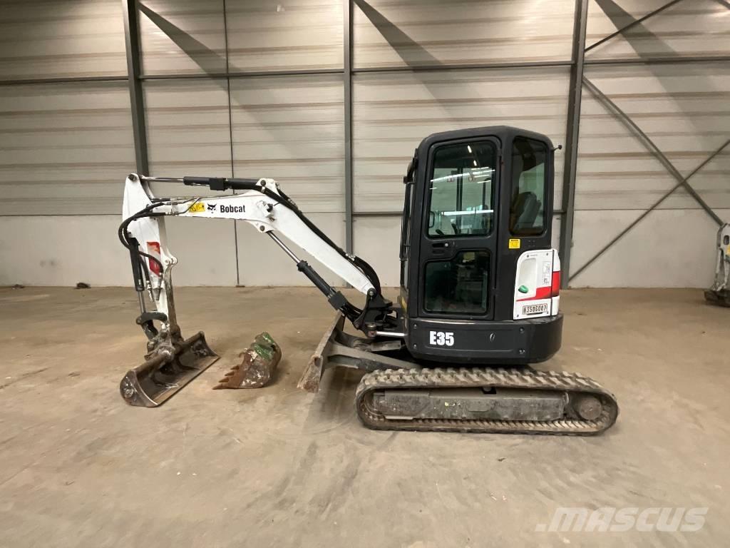 Bobcat E 35 EM ミニ油圧ショベル 7t以下（ミニユンボ・ミニディガー）