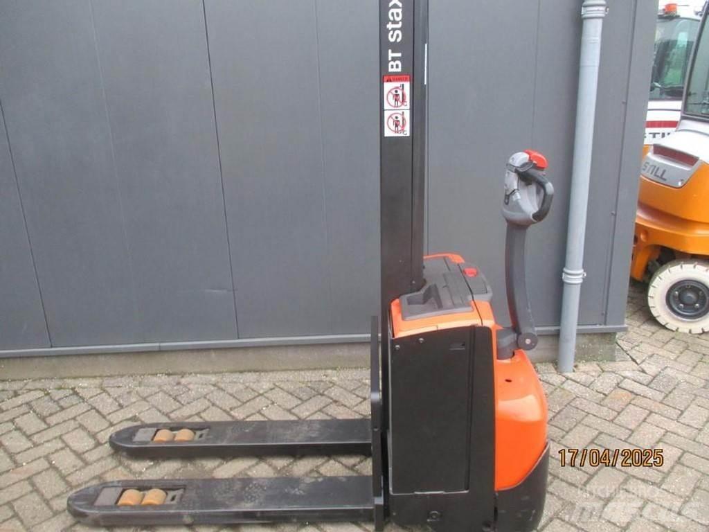 BT SWE 080L ウォーキンフォークリフト