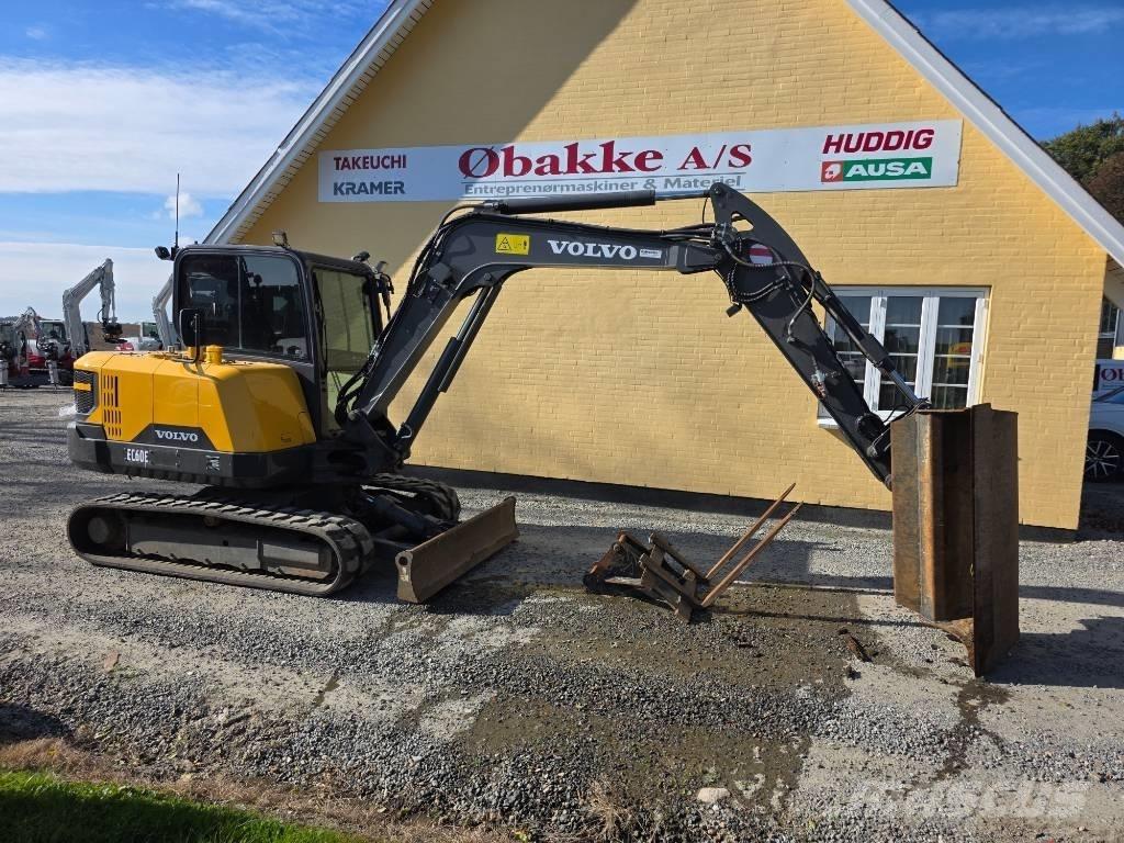 Volvo EC60E 中型油圧ショベル 7ｔ-12ｔ（ユンボ・パワーショベル・バックホー）