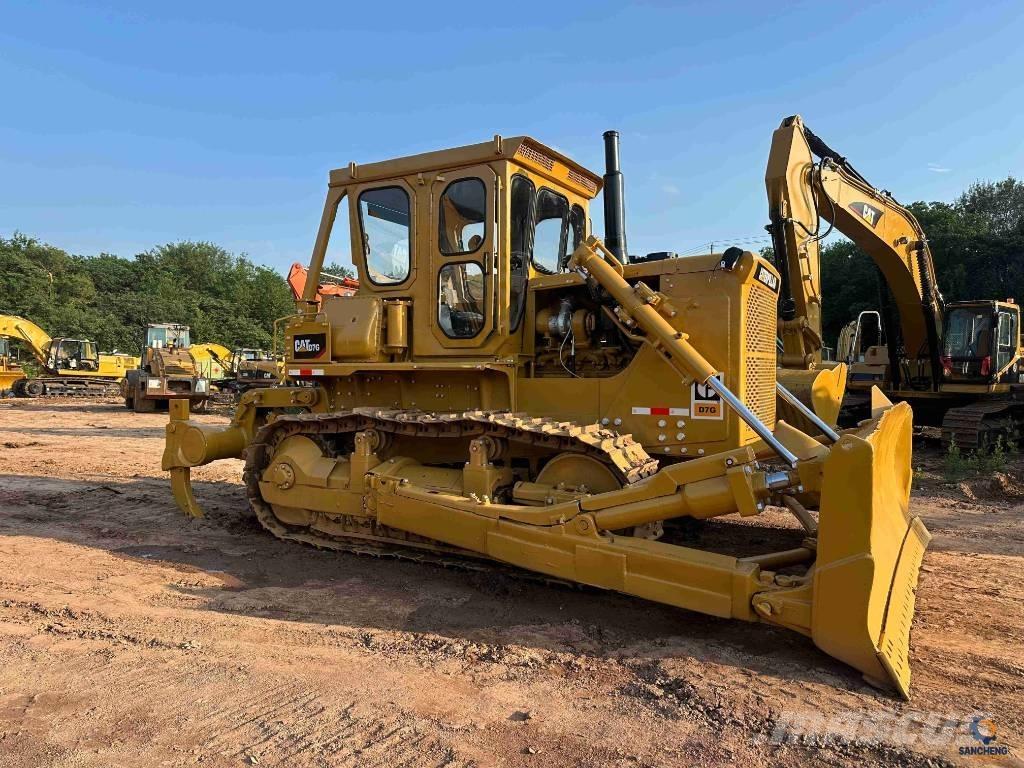 CAT D 7 G ブルドーザー