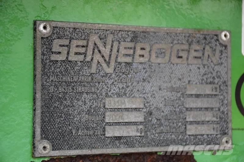 Sennebogen 835M ホイール式油圧ショベル（パワーショベル・ユンボ・バックホー）