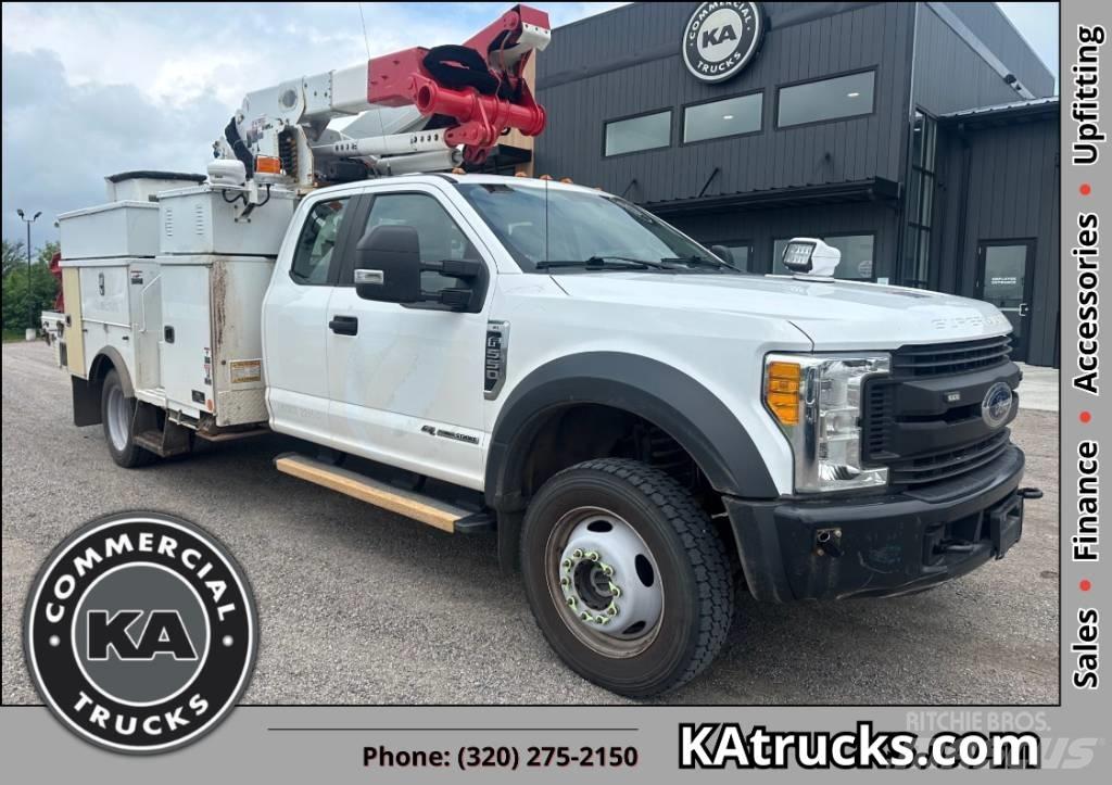 Ford F 550 XL SD トラック高所作業車