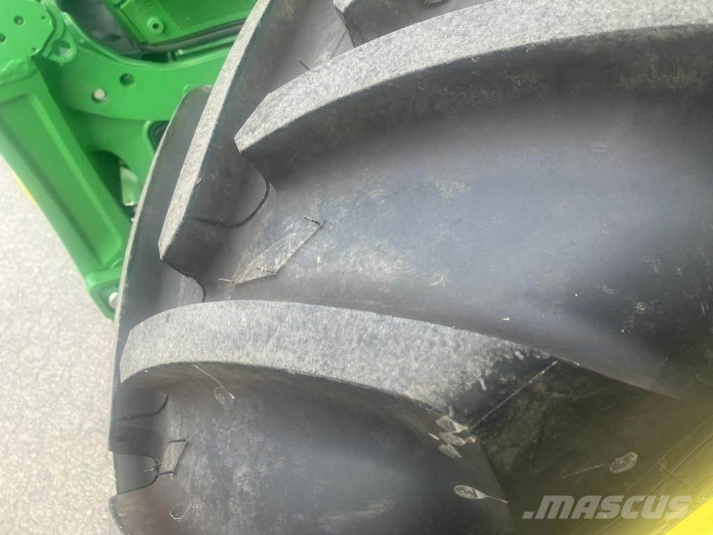 John Deere 6R150 トラクター