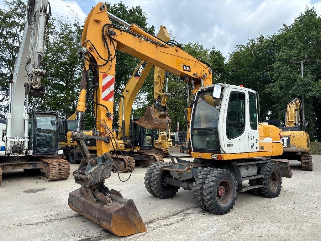 Liebherr A316 ホイール式油圧ショベル（パワーショベル・ユンボ・バックホー）
