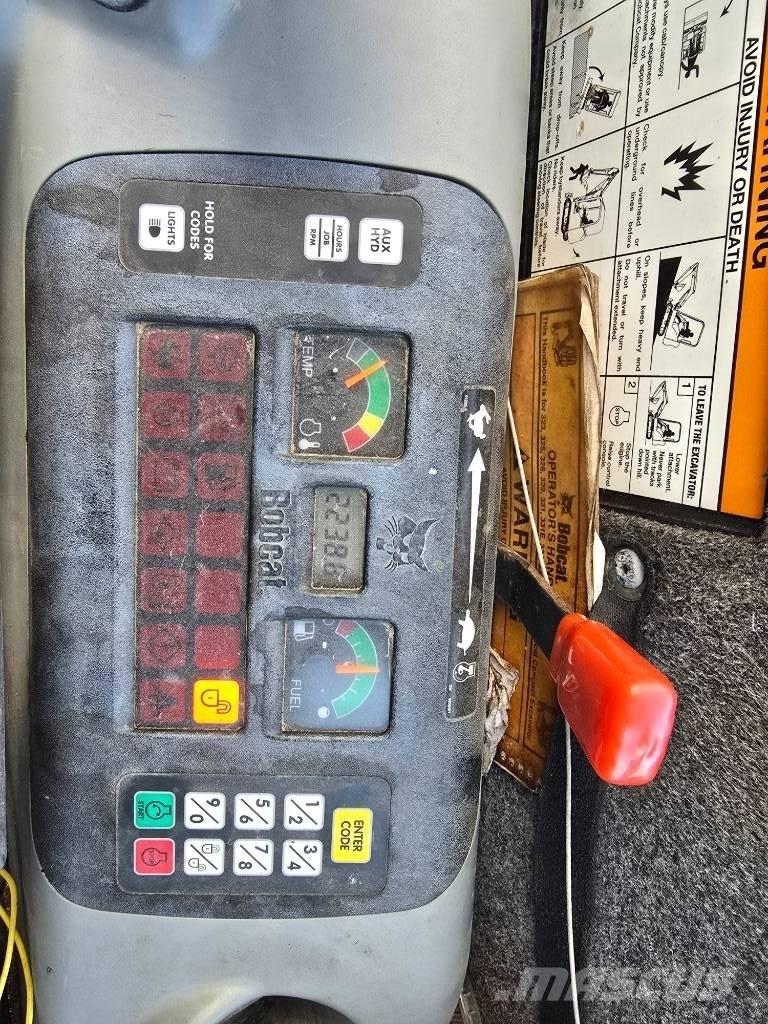 Bobcat 331 G ミニ油圧ショベル 7t以下（ミニユンボ・ミニディガー）