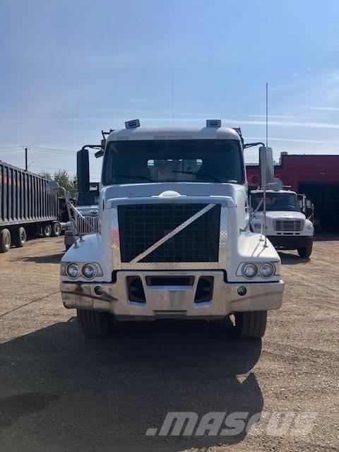 Volvo VHD ケーブルリフト着脱式トラック