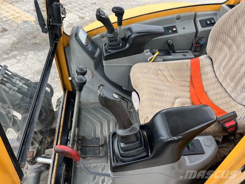 Volvo ECR 28 ミニ油圧ショベル 7t以下（ミニユンボ・ミニディガー）