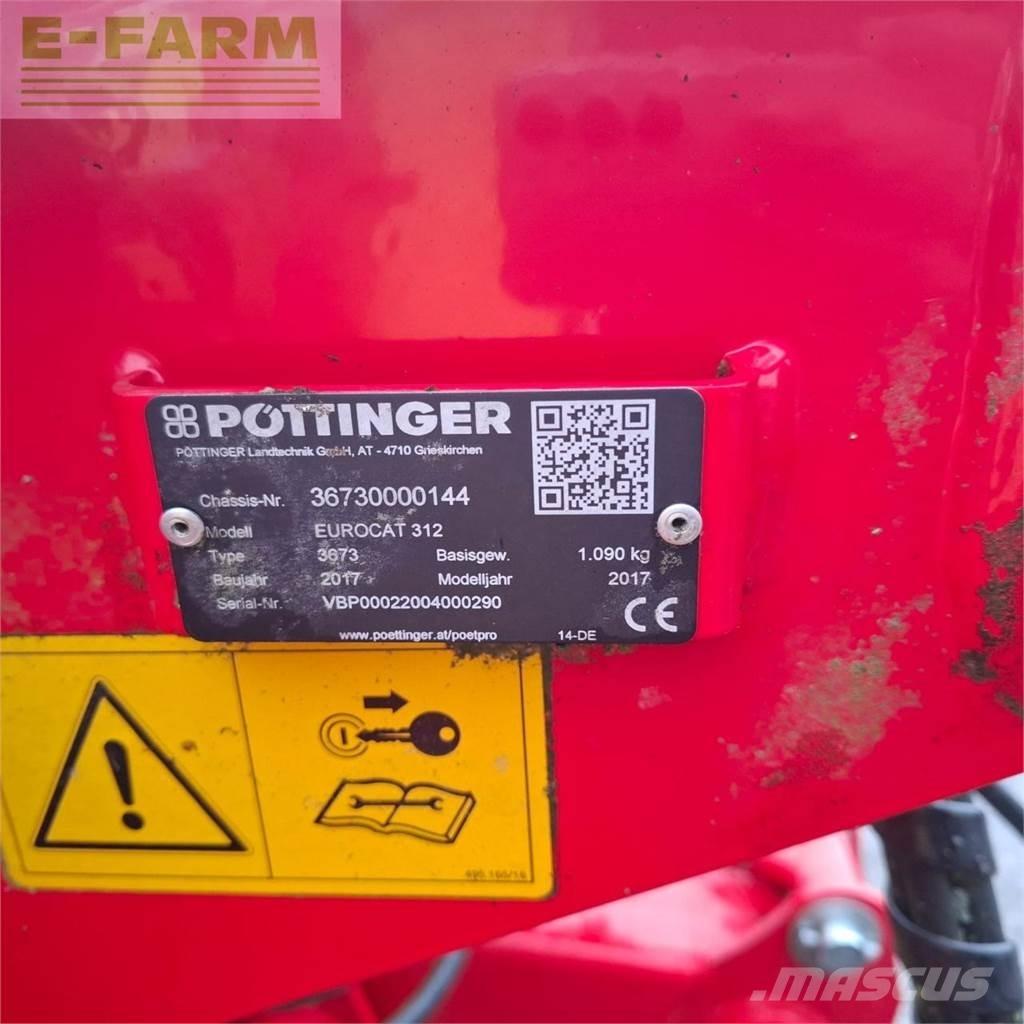 Pöttinger Mähwerk 芝刈り機