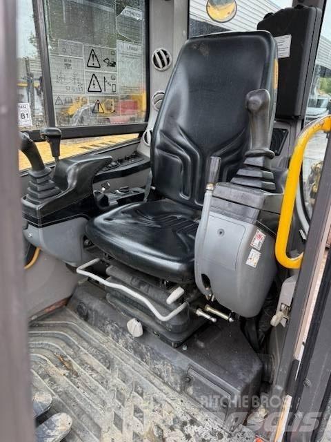 Volvo ECR 88 中型油圧ショベル 7ｔ-12ｔ（ユンボ・パワーショベル・バックホー）