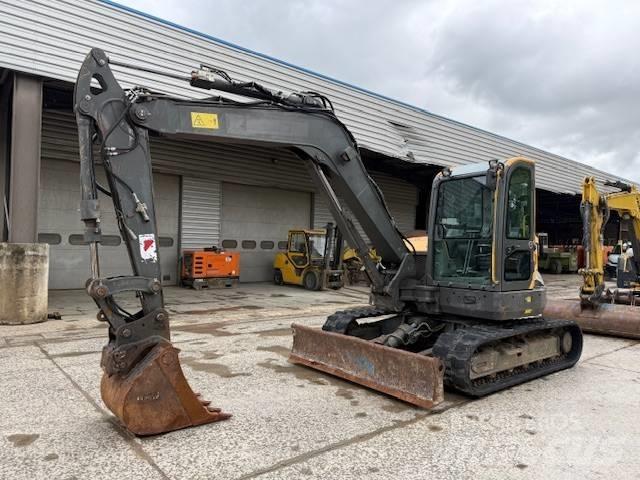 Volvo ECR 88 中型油圧ショベル 7ｔ-12ｔ（ユンボ・パワーショベル・バックホー）