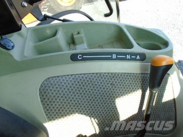 John Deere 4066 R トラクター