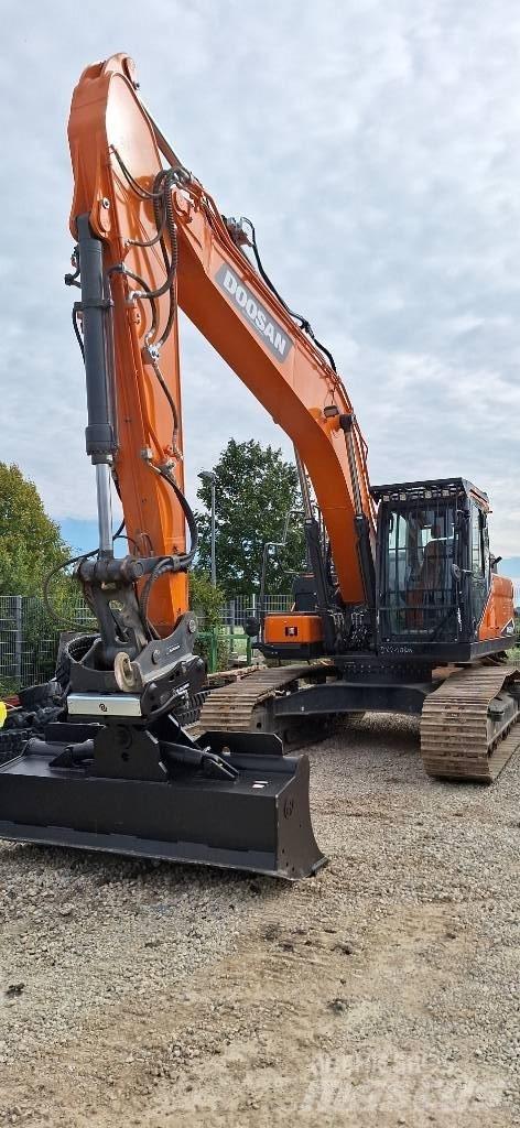Doosan DX 210 LC-7 大型油圧ショベル12t以上（パワーショベル・ユンボ）