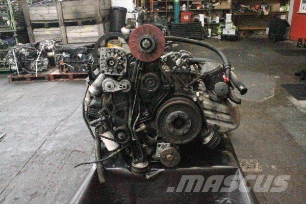 Scania DC9 15 エンジン