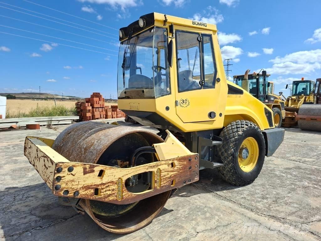 Bomag BW 177 D H-4 振動ローラ