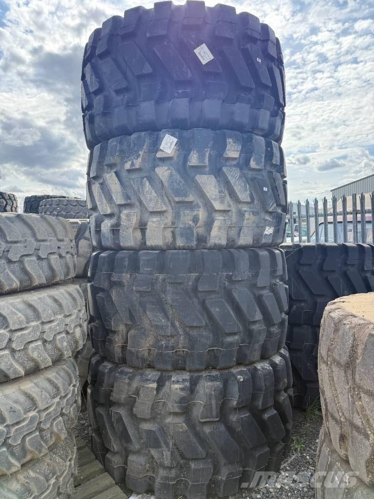 Goodyear 750/65R25 タイヤ、ホイル、リム