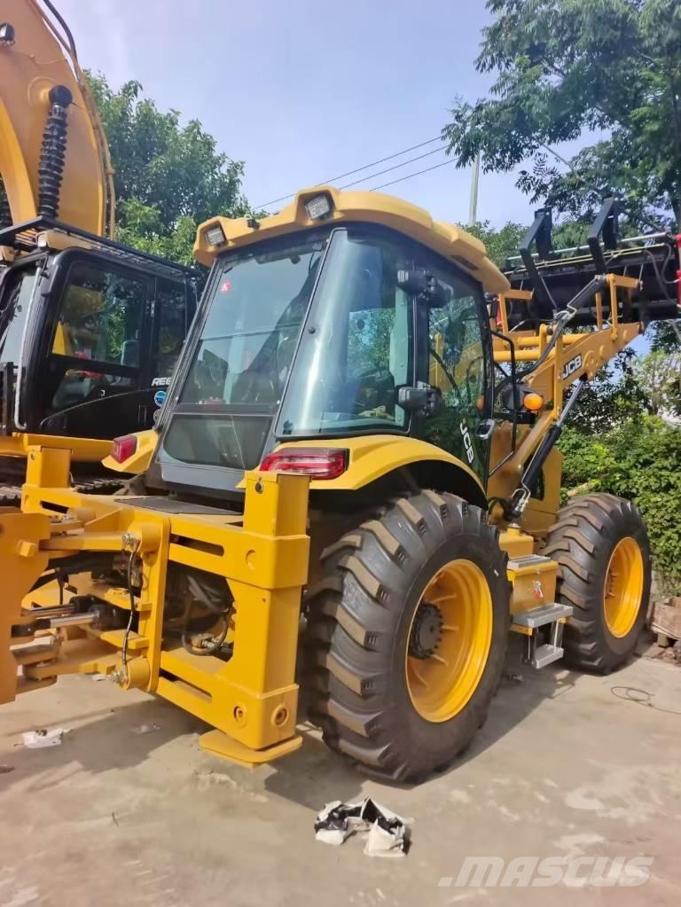 JCB 4 CX バックホーローダー