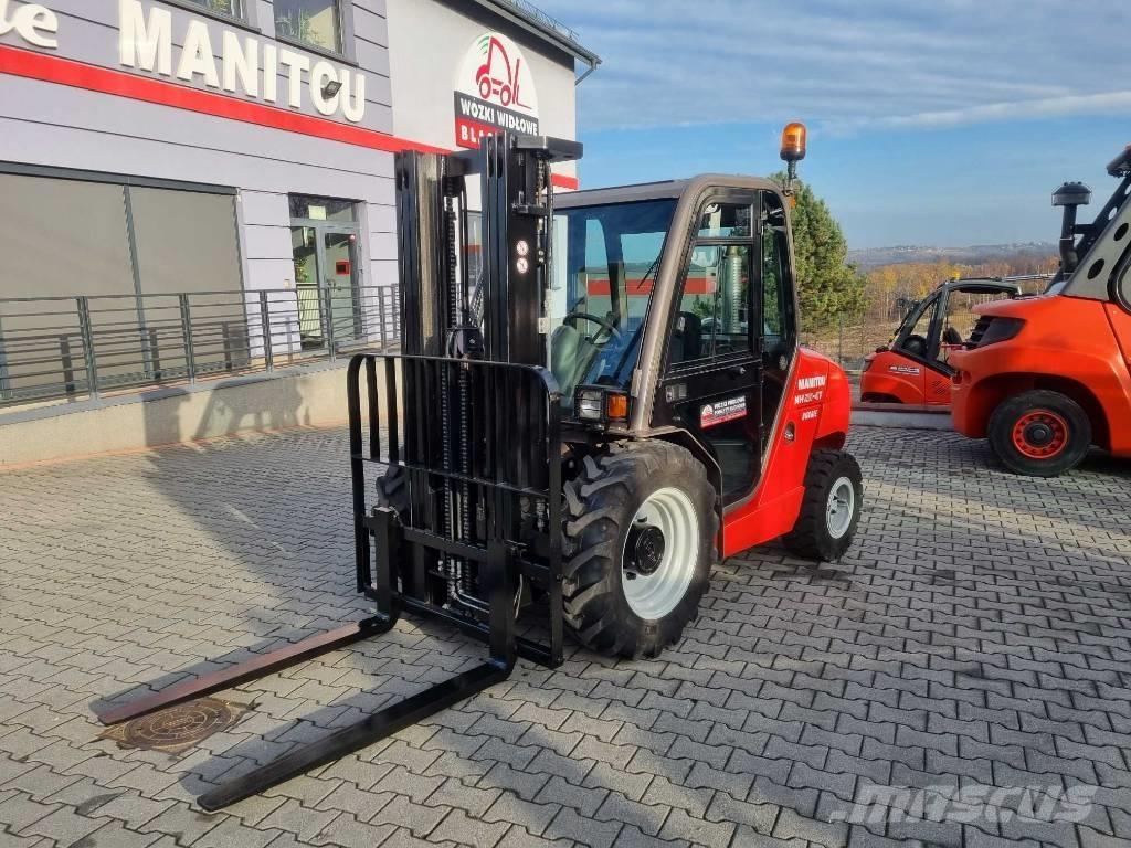 Manitou MH 25.4 T ラフターテレントラック