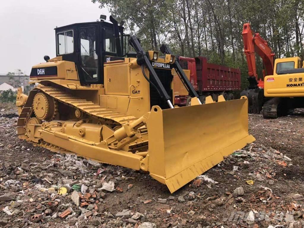 CAT D6H ブルドーザー