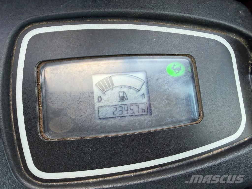 JCB 8026 CTS ミニ油圧ショベル 7t以下（ミニユンボ・ミニディガー）