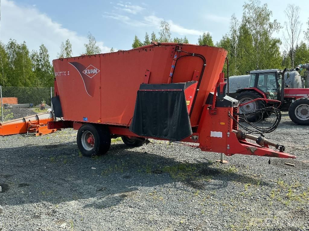 Kuhn EuroMix I ミキサーフィーダー