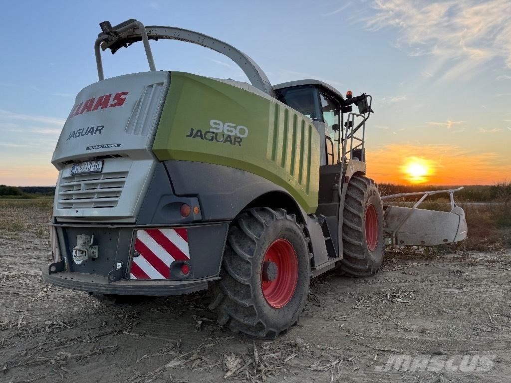 CLAAS Jaguar 960 4WD フォレージハーベスター