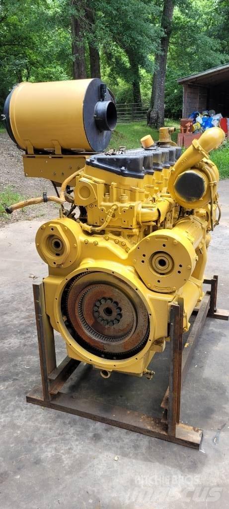 CAT 740 B ENGINE アーティキュレート式ダンプトラック