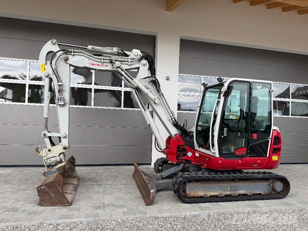 Takeuchi TB 370 ミニ油圧ショベル 7t以下（ミニユンボ・ミニディガー）