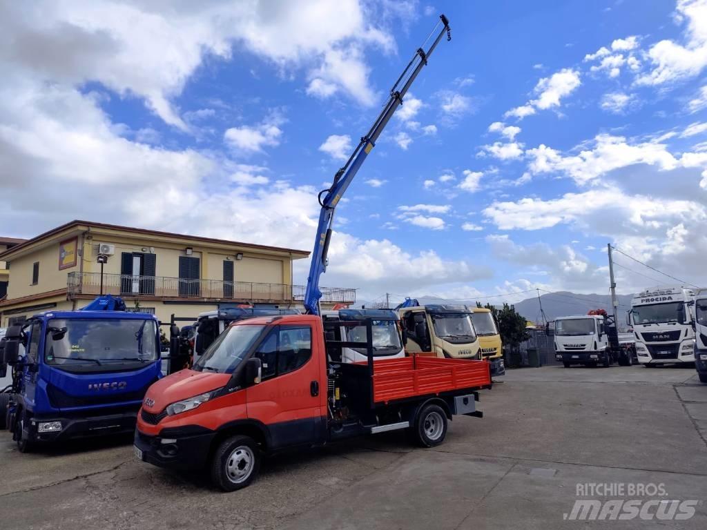 Iveco Daily 35 C 13 クレーントラック、ユニック車