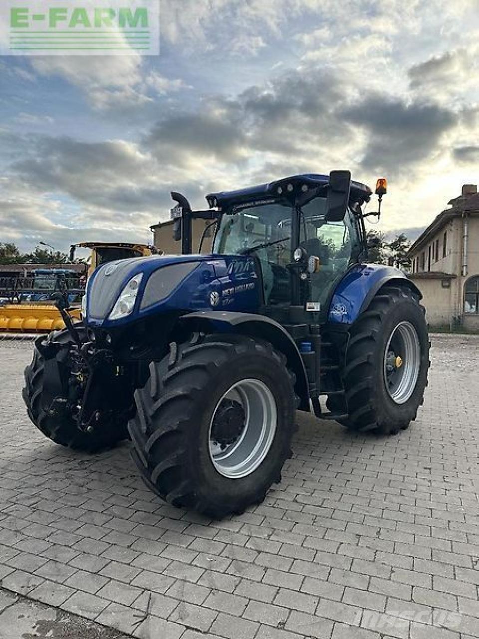 New Holland t7.270 トラクター