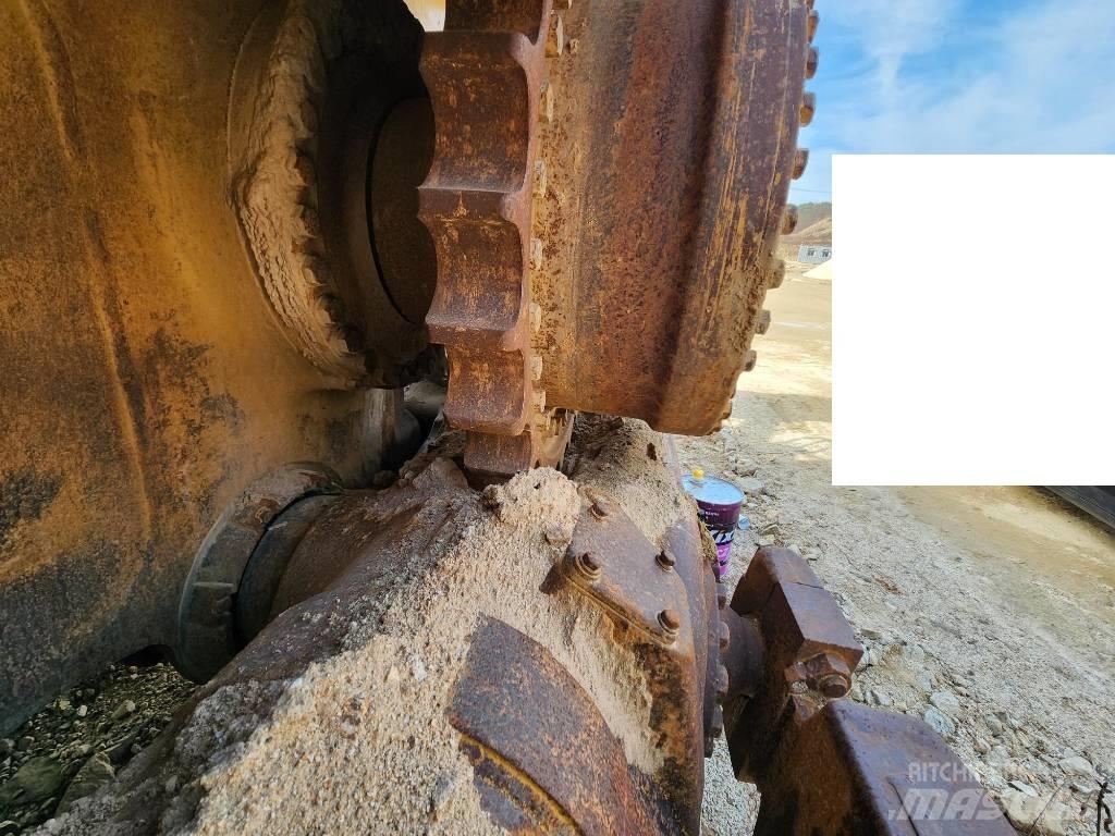 CAT D 9 N ブルドーザー
