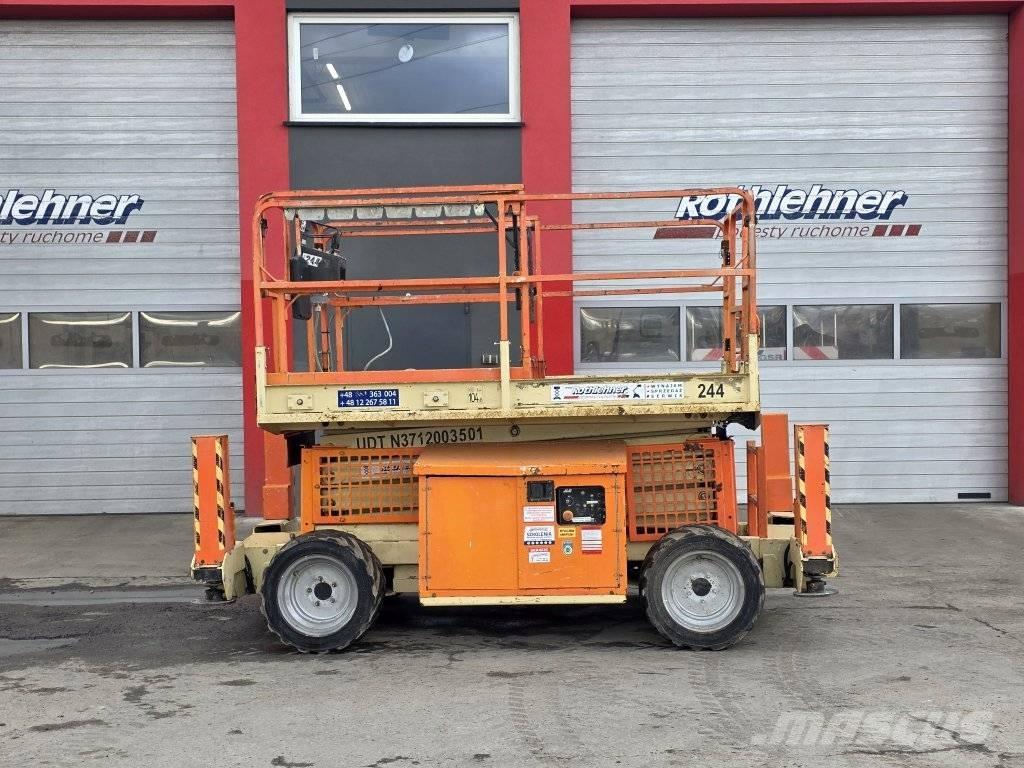 JLG 260 MRT シザースリフト
